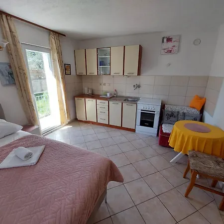 House Lena Sibenik