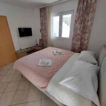 House Lena Sibenik