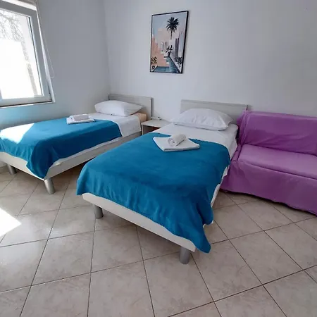 Apartment House Lena Sibenik Bilice